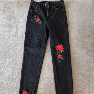 Divided Women’s Black Jeans with Red Rose Floral Embroidery size‎ 4